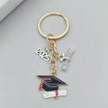 Porte-clés de remise de diplôme 2025 avec toque noire et breloque dorée - Style Classique Toque Et Parchemin (2#)