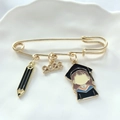 Macro detail of 2026 graduation brooch featuring alloy pencil and doctoral cap charms - 2026 Year Style 2 (2026-2#)