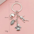 Porte-clés rugby américain robuste avec casque, joueur et pendentifs en argent antique - Style Rugby Argent Antique
