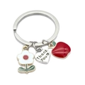 Porte-clés avec fleur en émail blanc, breloque pomme rouge et pendentif coeur gravé - Petites Fleurs Blanches