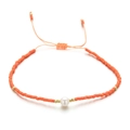 Pulsera ajustable de cuentas Miyuki naranja con una perla blanca central de moda - Estilo de Perlas y Cuentas Naranja (QQ353) / Naranja (QQ353)