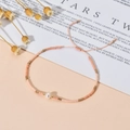 Pulsera de cuentas Miyuki rosa y dorado con perla central y cordón ajustable - Rosa Naranja (QQ432)