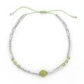 Detail van bohemien geweven armband met groene agaatkralen en zilveren zeshoekige bedels - Zilver-Grasgroen (XN227-s-grass)