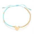 Handgefertigtes hellblaues MIYUKI Perlenarmband mit goldenem Herzanhänger und Kordel - Hellblau