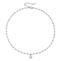 Detailopname van de roestvrijstalen ketting met rode kralen en een heldere kristallen hanger - Zilveren Ketting Rode Kralen (XN0153-9)