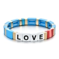 Bracelet à perles carrées LOVE en émail coloré avec détails dorés et bande élastique - Style Lettre LOVE Patchwork Bleu (SL057-7)