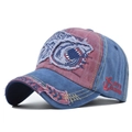 Berretto da baseball retrò lavato con ricamo squalo 3D e design blu-rosso vintage - Rosso
