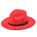 Vista dettagliata del cappello fedora di lana rossa con tesa piatta e cinturino nero - M(56-58cm) / Rosso