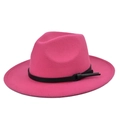 Dettaglio del cappello fedora in lana magenta con un elegante cinturino decorativo nero - M(56-58cm) / Rosso rosa
