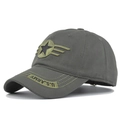 Vue détaillée de la casquette tactique verte avec étoile brodée et écusson U.S. ARMY - Réglable / Vert Armée