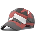 Modische Camouflage-Baseballkappe in Rot mit gebogenem Schirm und 45-Grad-Seitenansicht - Rot Weiß Grau Camouflage Stil (CA103-2)