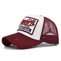 Cappello trucker Western bordeaux e bianco con ricamo 3D e visiera con effetto usurato - Regolabile / Borgogna