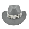 Détail d'un chapeau de cowboy gris en feutre avec ruban de perles et bords incurvés - M (56-58cm) / Gris