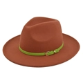 Detailed macro view of the caramel felt fedora with a vibrant neon green leather strap buckle - M (56-58cm) / Rust red