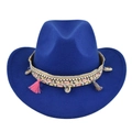 Detalle de sombrero de vaquero de lana azul real con banda étnica tejida y conchas - M(56-58cm) / Azul