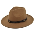Dettaglio di cappello fedora vintage marrone con fascia in pelle e borchie in metallo - M (56-58cm) / Cachi Scuro