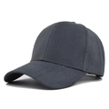 Detalle macro de gorra gris oscuro con estructura de 6 paneles y textura de tela a rayas - Ajustable / Azul marino