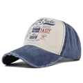 Vista dettagliata del cappellino vintage con stampa graffiti e denim lavato usurato - Regolabile / Blu navy