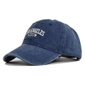 Détail de la broderie 3D Los Angeles 1950 sur la casquette de baseball vintage délavée - Bleu marine