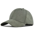 Gros plan détaillé montrant la texture fine et les coutures de la casquette en daim - Réglable / Vert Armée (CL769-8)