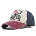 Detalle de gorra de moto vintage con estampado 76 Soul y visera con acabado desgastado - Ajustable / Burdeos