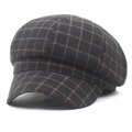 Gros plan d'une casquette gavroche à carreaux marron avec texture en laine de qualité supérieure - M (56-58cm) / Noir