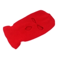 Detail van rode gebreide bivakmuts met drie gaten, textuur en versterkte randen - M(56-58cm) / Rood
