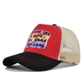 Casquette trucker rouge et beige avec filet et imprimé texte chanson à l'avant - Réglable / Noir et Rouge