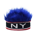 Dettaglio della parrucca blu brillante con fascia in maglia tricolore ricamata NY - Regolabile / NY Nero Bordo Rosso Blu Reale