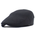 Classic black men's cotton linen flat cap with textured fabric and stitched detail - M (56-58cm) / Black