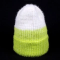 Detalle de la textura de piel sintética blanca y verde neón del gorro de punto - Talla única / Verde Fluorescente (Patchwork Blanco)