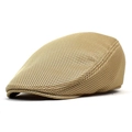 Detalle de la tela de malla transpirable caqui y las costuras de esta gorra plana para hombre - M(56-58cm) / Caqui