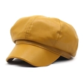Gorra clásica de cuero PU amarillo para mujer con elegante estructura octogonal de paneles - Amarillo / Ajustable