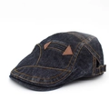 Berretto piatto classico in denim lavato blu scuro con cuciture a contrasto e toppa in pelle - Regolabile / Blu nero