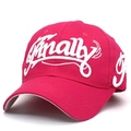 Berretto da baseball rosa acceso con ricamo bianco finally e visiera curva alla moda - Taglia Unica (Adulto) / Rosso