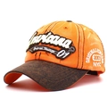 Dettaglio del ricamo vintage americano su cotone arancione e pelle marrone del cappellino - Regolabile / Arancione