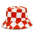 Λεπτομερής λήψη του καπέλου bucket με κόκκινο και λευκό καρό και την υφή του υφάσματος - Κόκκινο και Άσπρο Σκάκι