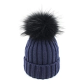 Berretto in maglia blu scuro da donna con pompon nero morbido per il calore invernale - Cappello Blu Notte Pompon Nero
