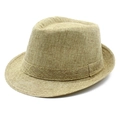 Detailansicht der dichten Strohhut-Textur und des gewebten Hutbands am Fedora - Khaki