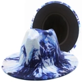 Detailansicht des blau-weißen Fedora-Hutes aus Wollfilz mit Innenfutter und Schweißband - Blau-Weißer Tinten-Batik (FT103)