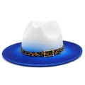 Eleganter weiß-blauer Fedora Hut mit Farbverlauf und stylischem Leopardenmuster-Band mit Schnalle - Einheitsgröße / Weiß-Blau Farbverlauf