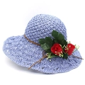 Light blue-purple woven raffia sun hat with red rose decor and wide brim - M (56-58cm) / Blue And Red Flower