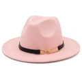 Detail of the light pink wool fedora hat featuring a black leather belt with gold metal buckle - Pink