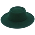 Détail du chapeau en feutre de laine vert foncé à bord plat et coutures fines - Taille unique / Vert Foncé
