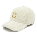 Winter baseballpet van pluche in crèmewit met gouden metalen C-logo aan de voorzijde - Wit