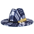 Λεπτομέρεια από καρό καπέλο fedora με δερμάτινο λουράκι και χρυσό φτερό σε μπλε χρώμα - Ναυτικό Μπλε Λευκό Καρό (1#)