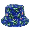 Detail van marineblauwe vissershoed met tropische flamingo- en palmboomprints - Donkerblauw