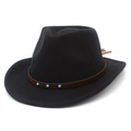 Détail du chapeau de cowboy noir avec bande en cuir, perles turquoise et franges - Noir