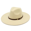 Detail of beige fedora hat featuring a brown leather band and golden metal buckle - One Size / Beige
