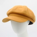 Detalle de la textura de lana amarillo jengibre de la gorra con costuras finas - Talla única / Caqui